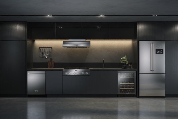 Ninguém merece ter a rotina de casa interrompida por um eletrodoméstico quebrado, não é mesmo? Especialmente quando se trata da sua lava louças da Brastemp, que deveria trazer praticidade e agilidade para o dia a dia. Se o seu aparelho parou de funcionar, não se preocupe! A O7 Assistência Técnica preparou este guia completo para você entender o que pode estar acontecendo e, o mais importante, como resolver o problema com rapidez e segurança. 🛠️