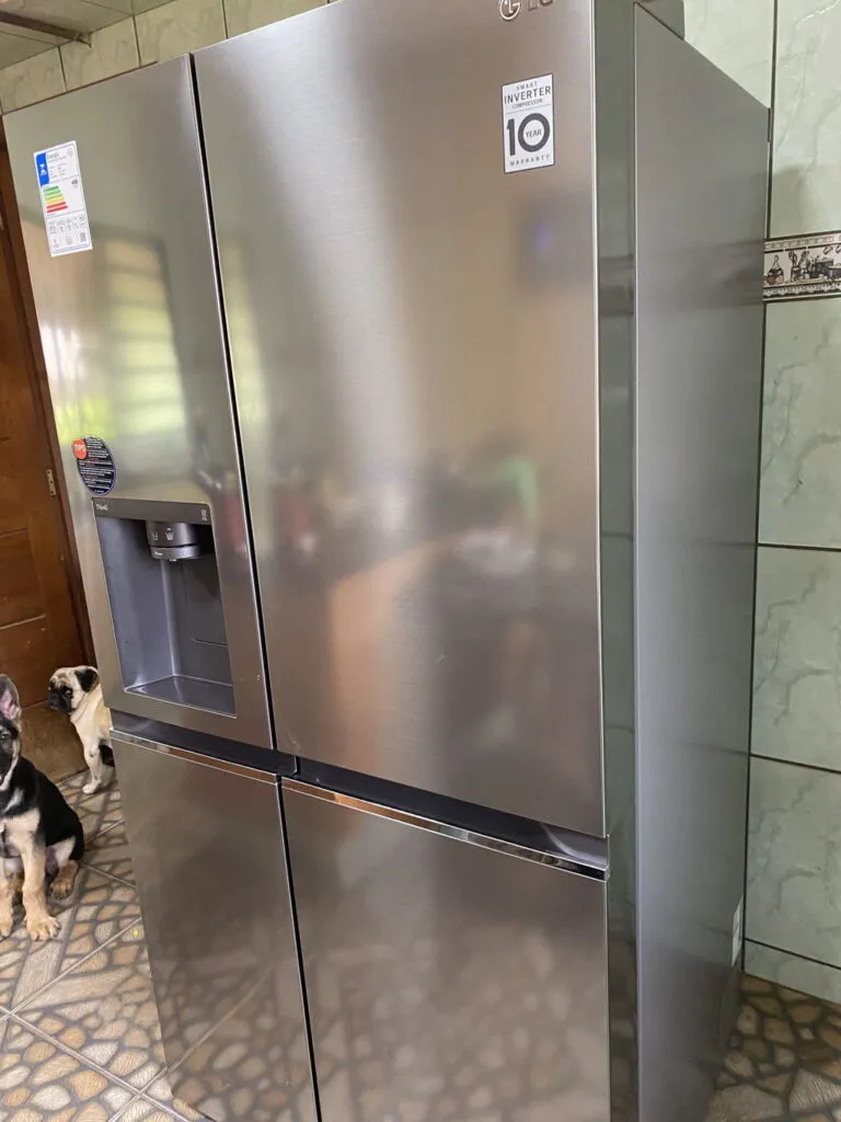 Se você está procurando uma assistência técnica geladeira LG de confiança na região central de São Paulo, a O7 é a escolha certa! Com vasta experiência em conserto de eletrodomésticos da linha branca, a O7 oferece um serviço de qualidade, com técnicos especializados, peças originais e garantia.